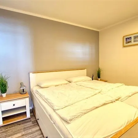 - Haus N, App 0n0701 Apartment *